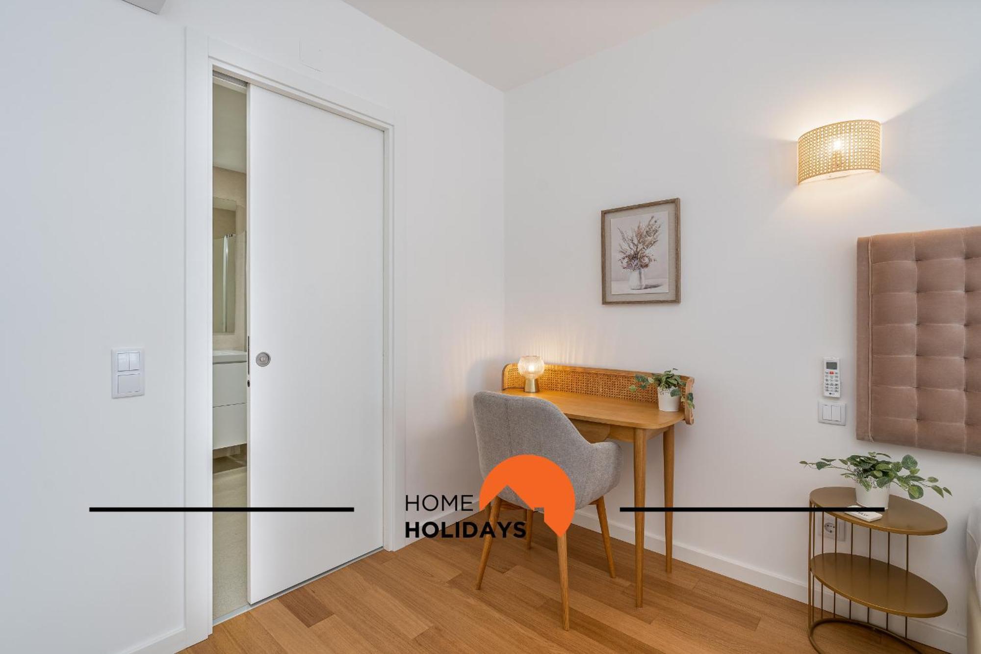 #264 C04 By Holidays Apartment *